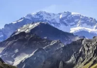Cerro Aconcagua: un hombre se descompensó y murió mientras llegaba a la cima