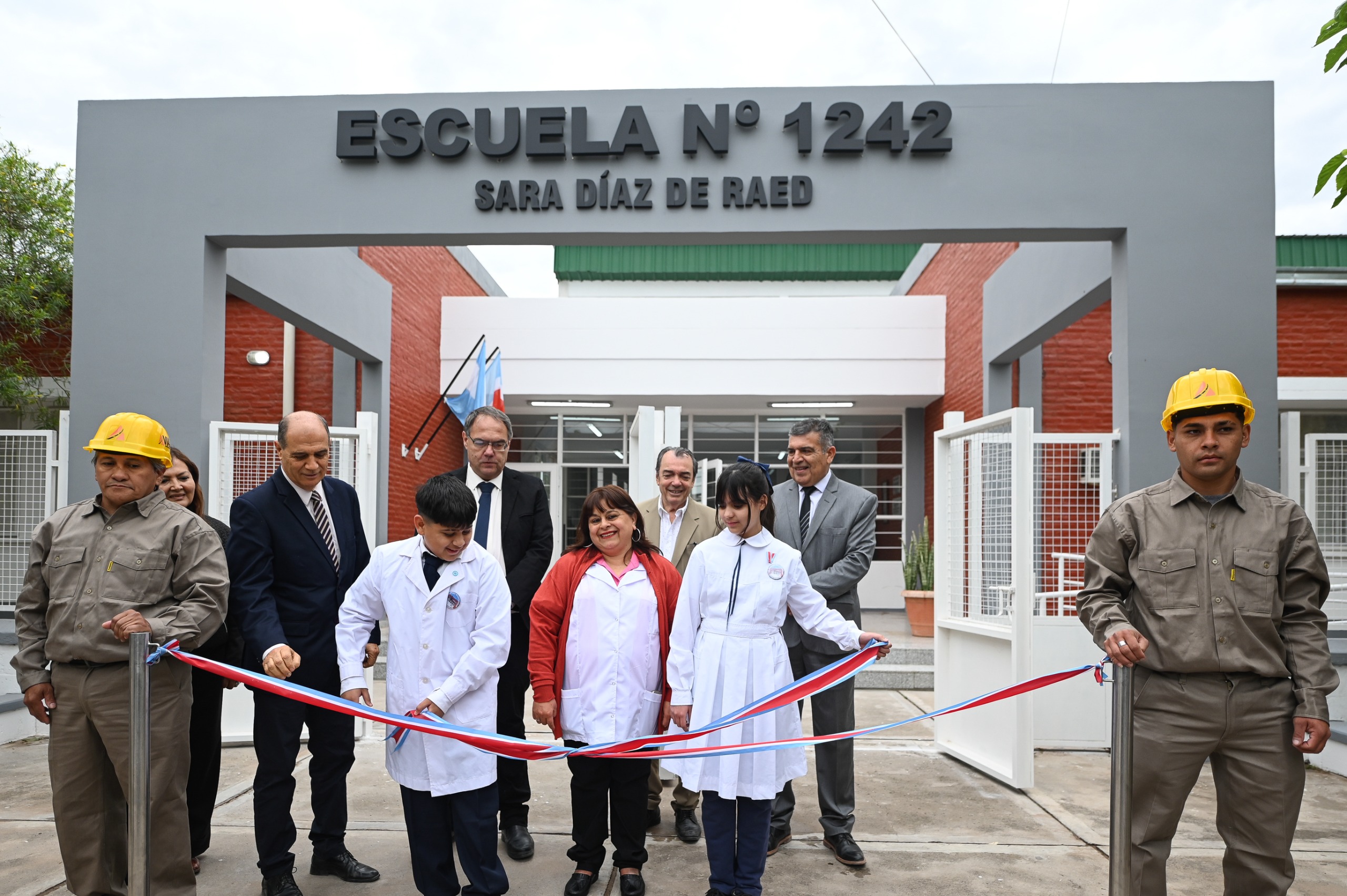 EL GOBIERNO PROVINCIAL INAUGURÓ LA ESCUELA N° 1.242 “SARA DÍAZ DE RAED ...